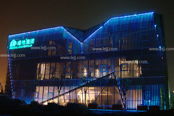 沈阳哈尔滨建筑照明来说要突出屋顶的设计